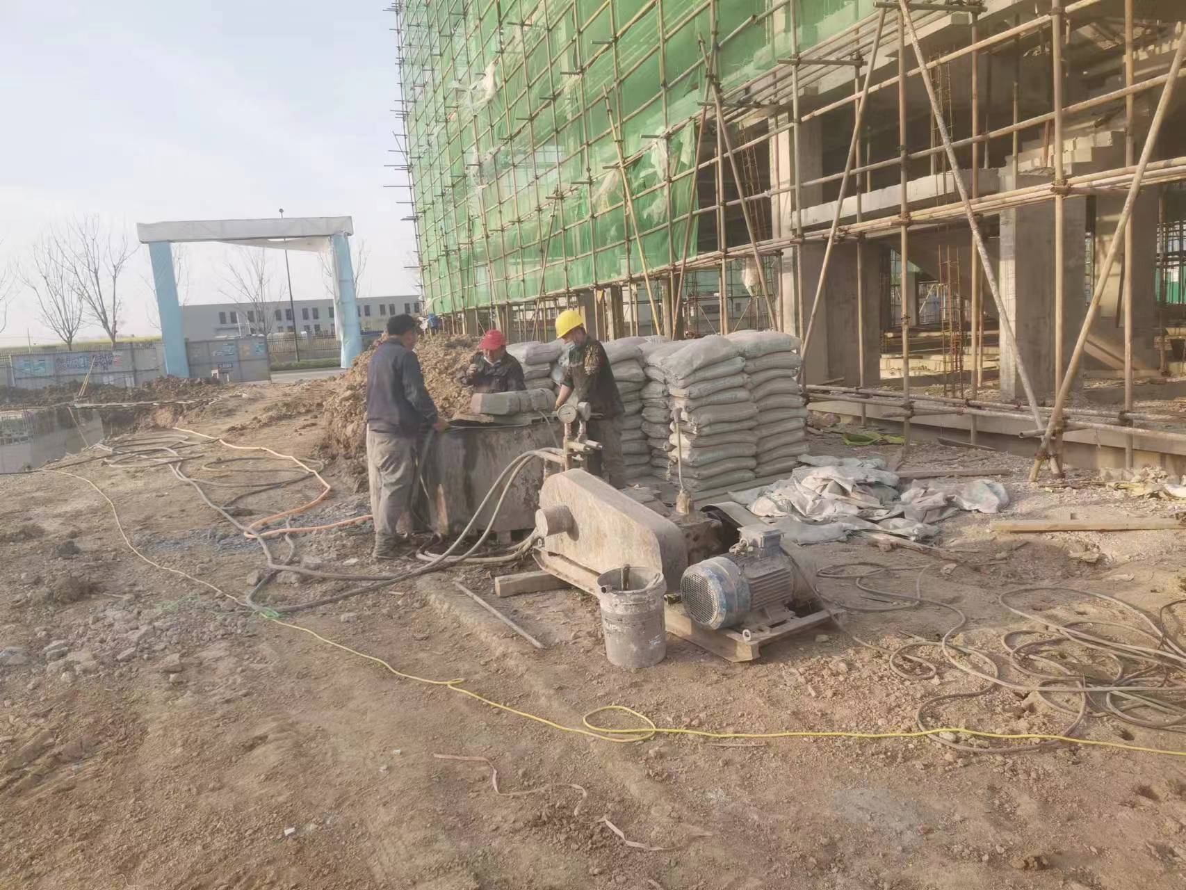 双峰别墅下沉注浆